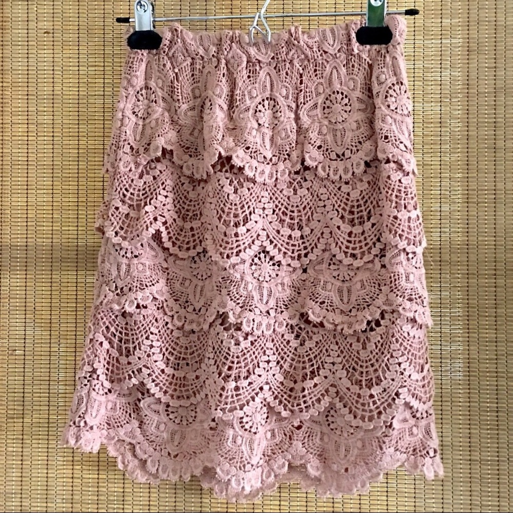 Staring At Stars Tiered Crochet Mini Skirt - Picture 5 of 8